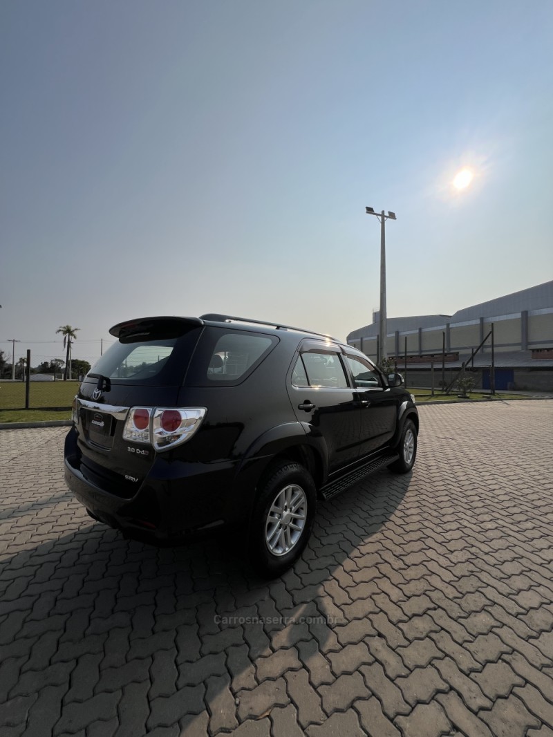 HILUX SW4 3.0 SRV 4X4 16V TURBO INTERCOOLER DIESEL 4P AUTOMÁTICO - 2012 - ANTôNIO PRADO