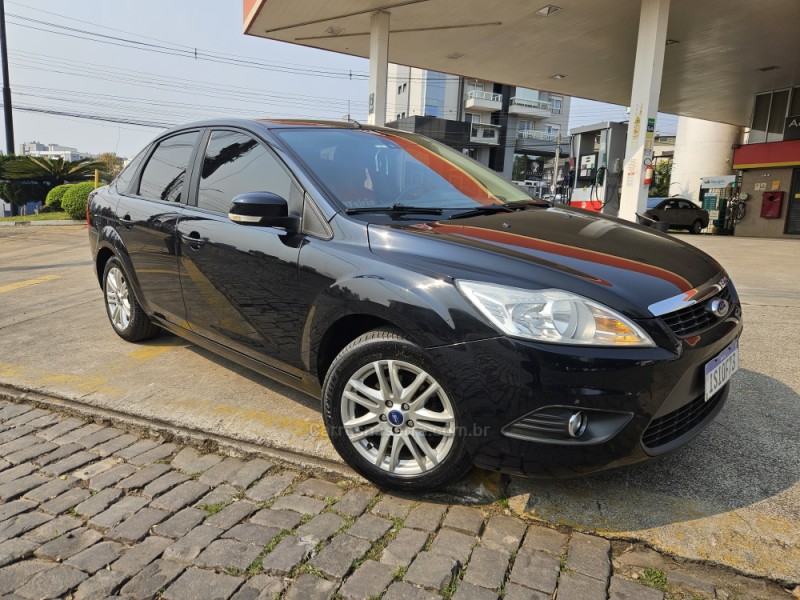 FOCUS 2.0 FC 16V GASOLINA 4P MANUAL - 2012 - CAXIAS DO SUL