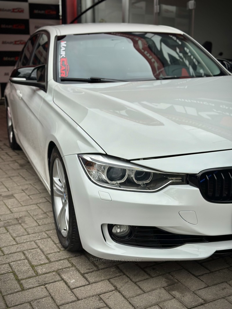 320I 2.0 SPORT 16V TURBO GASOLINA 4P AUTOMÁTICO - 2013 - ESTâNCIA VELHA