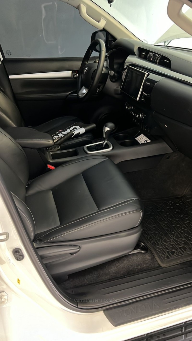 HILUX 2.8 SRX 4X4 CD 16V DIESEL 4P AUTOMÁTICO - 2016 - LAJEADO