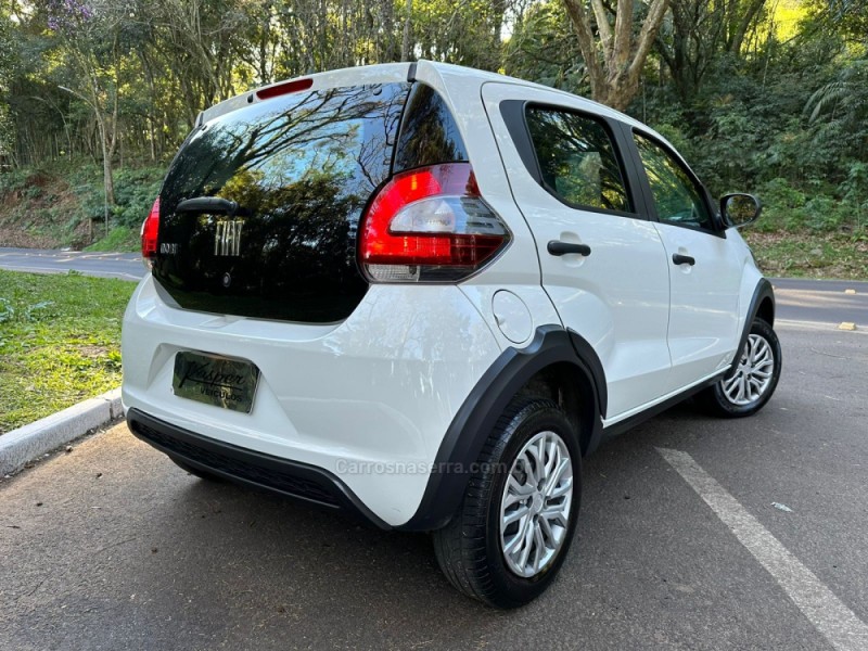 MOBI 1.0 8V EVO FLEX LIKE. MANUAL - 2023 - DOIS IRMãOS