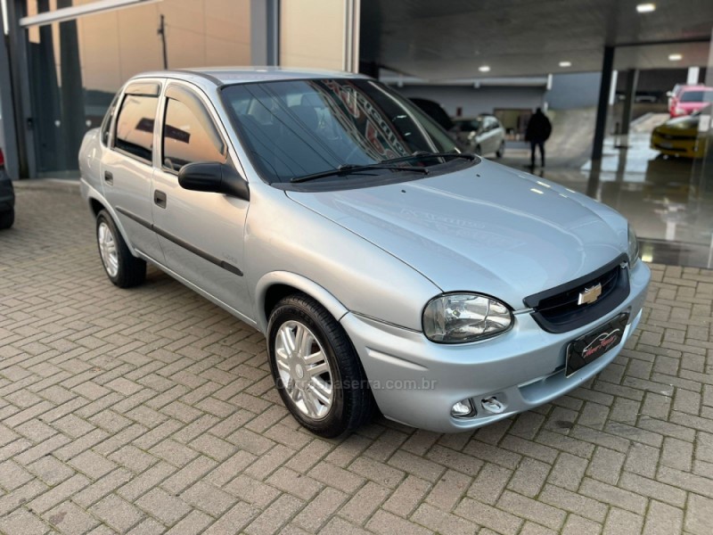 CORSA 1.0 MPFI CLASSIC SEDAN LIFE 8V FLEX 4P MANUAL