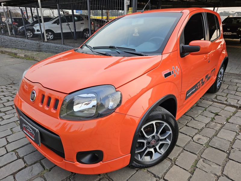 UNO 1.4 SPORTING 8V FLEX 4P MANUAL - 2012 - CAXIAS DO SUL