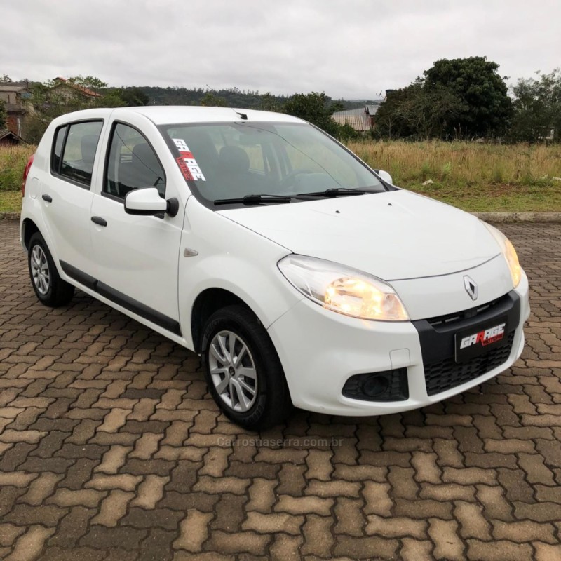 SANDERO 1.0 EXPRESSION 16V FLEX 4P MANUAL