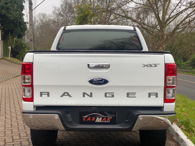 RANGER 2.5 XLT 4X2 CD 16V FLEX 4P MANUAL - 2015 - DOIS IRMãOS