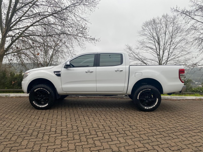 RANGER 2.5 XLT 4X2 CD 16V FLEX 4P MANUAL - 2015 - DOIS IRMãOS