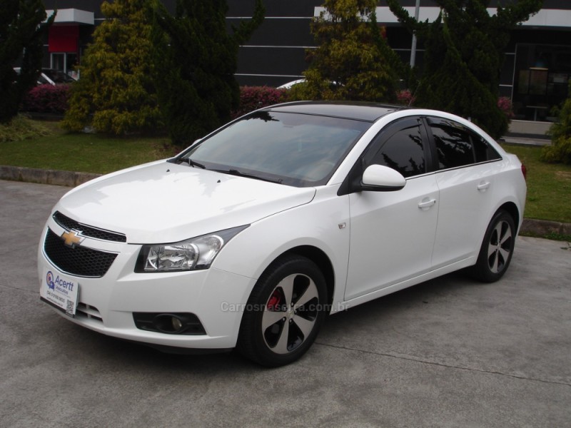 CRUZE 1.8 LT 16V FLEX 4P AUTOMÁTICO