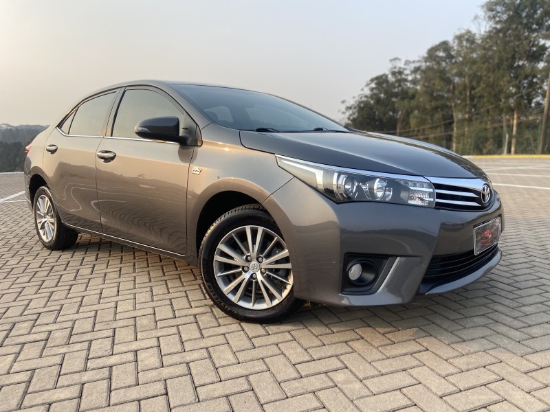 COROLLA 2.0 ALTIS 16V FLEX 4P AUTOMÁTICO - 2016 - CAXIAS DO SUL