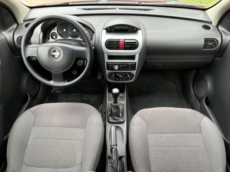 CORSA 1.4 MPFI PREMIUM 8V FLEX 4P MANUAL - 2009 - CAXIAS DO SUL