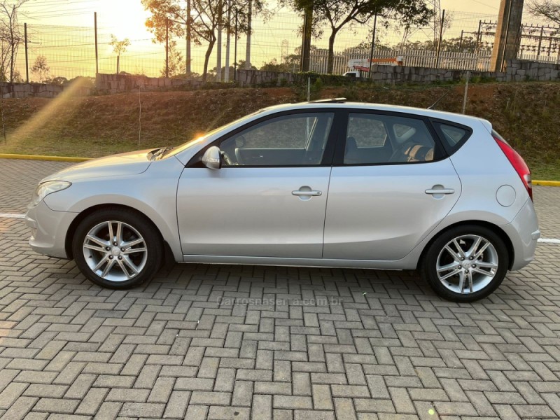 I30 2.0 MPI 16V GASOLINA 4P AUTOMÁTICO - 2010 - CAXIAS DO SUL