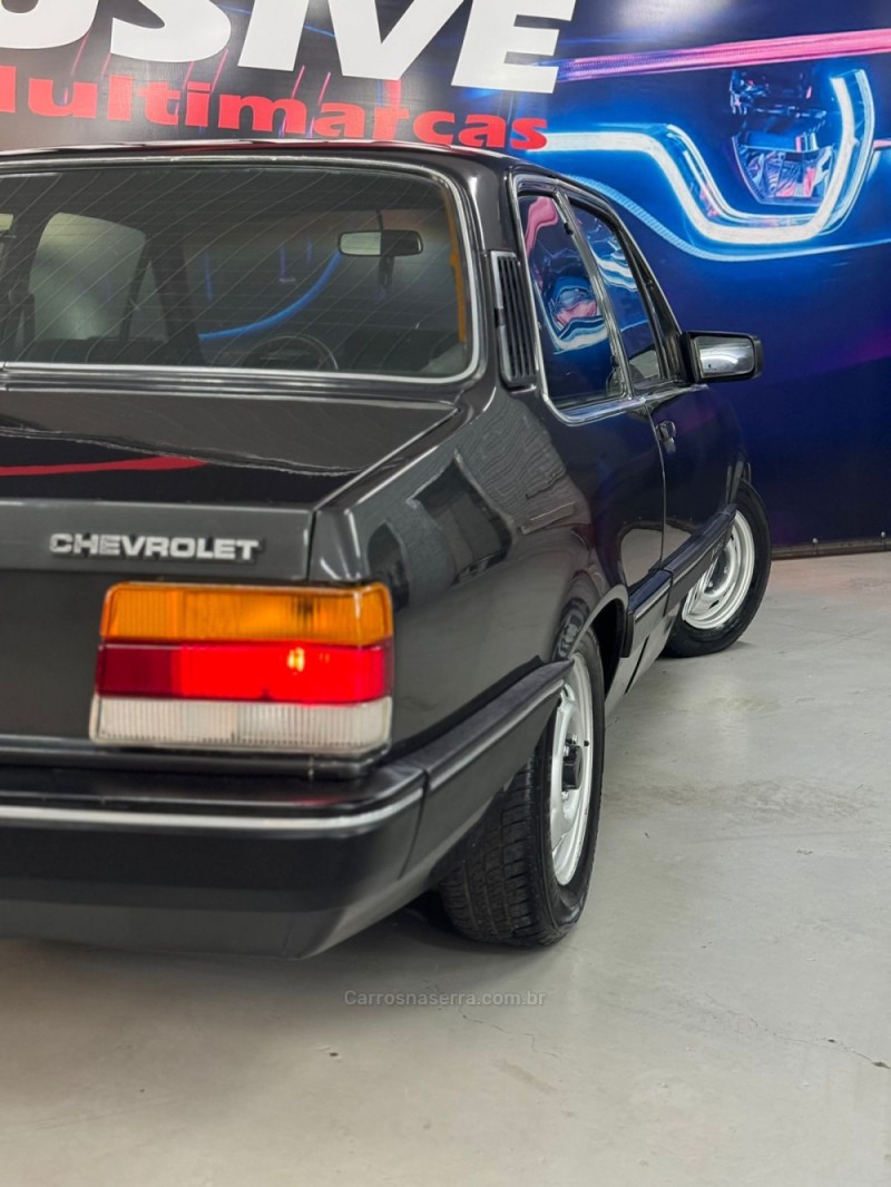 CHEVETTE 1.6 DL 8V GASOLINA 2P MANUAL - 1992 - ESTâNCIA VELHA