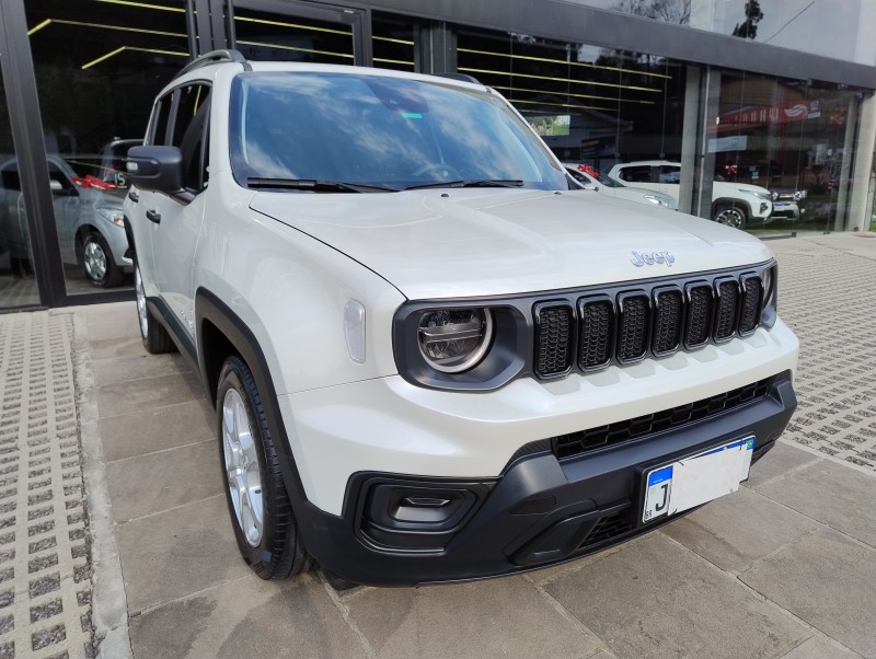 RENEGADE 1.3 SPORT T270 16V TURBO FLEX 4P AUTOMÁTICO - 2023 - CAXIAS DO SUL