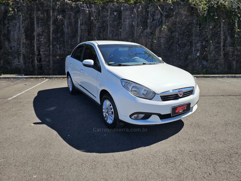 GRAND SIENA 1.6 MPI ESSENCE 16V FLEX 4P MANUAL - 2014 - BENTO GONçALVES