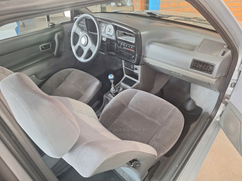 VERSAILLES 2.0 GL 8V GASOLINA 4P MANUAL - 1992 - CAXIAS DO SUL