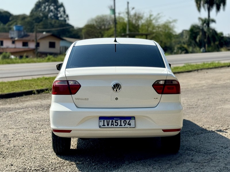 VOYAGE 1.6 MI TREND 8V FLEX 4P MANUAL - 2014 - CAXIAS DO SUL