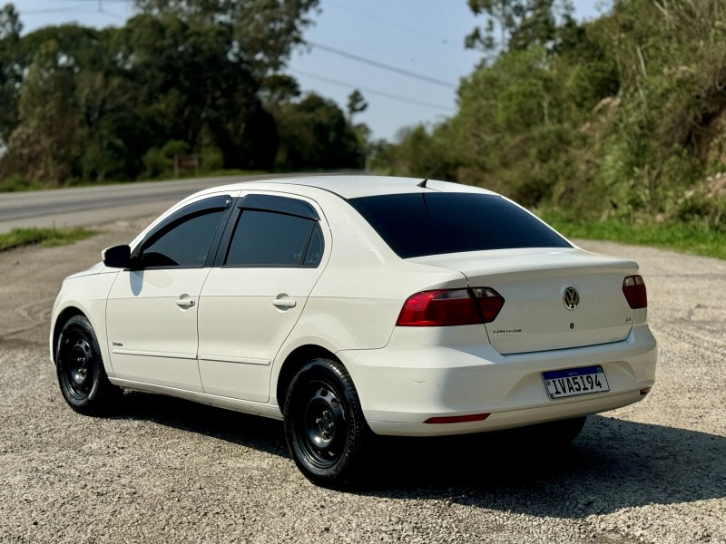 VOYAGE 1.6 MI TREND 8V FLEX 4P MANUAL - 2014 - CAXIAS DO SUL