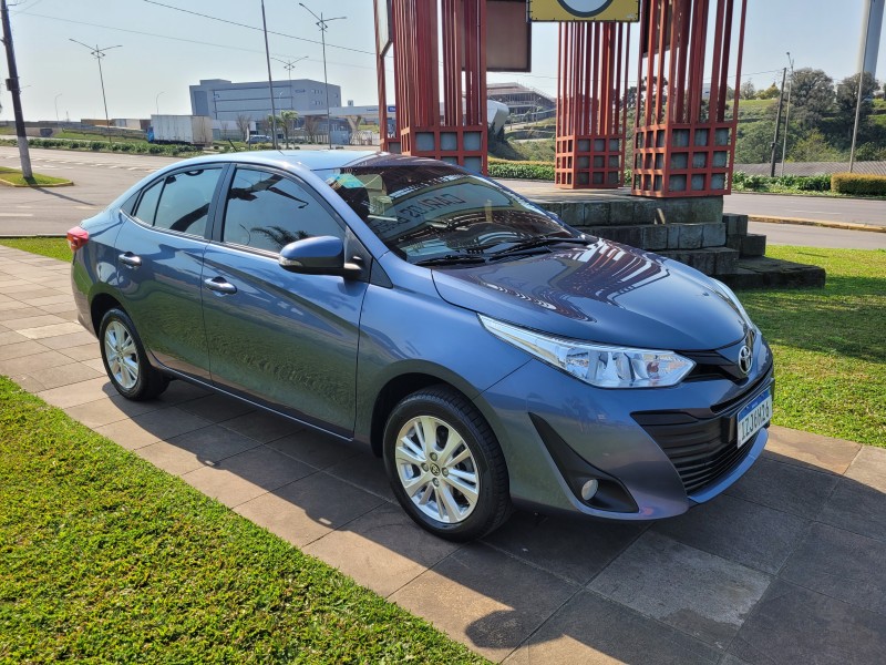 YARIS 1.5 16V FLEX SEDAN XL PLUS TECH MULTIDRIVE3 - 2019 - CARLOS BARBOSA