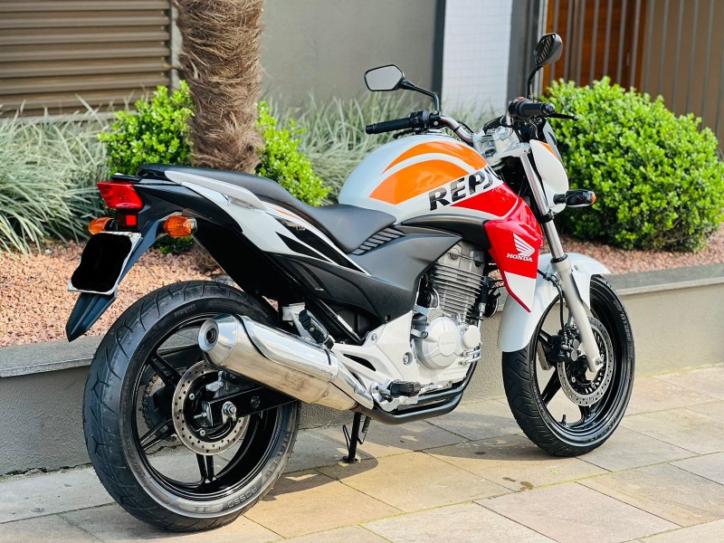 CB 300R  - 2014 - BENTO GONçALVES