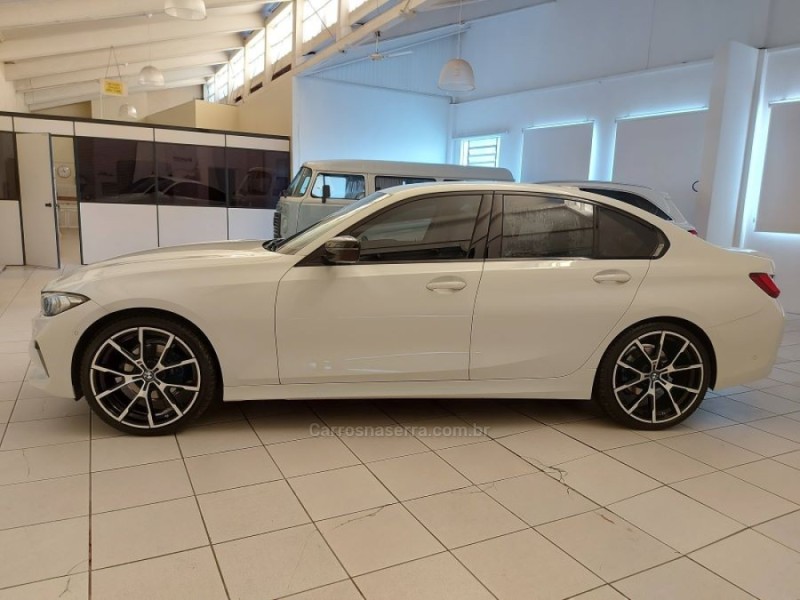 320I 2.0 GP 16V TURBO ACTIVE FLEX 4P AUTOMÁTICO - 2023 - NOVO HAMBURGO