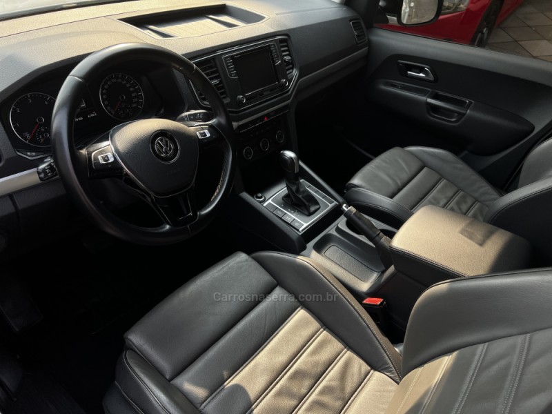 AMAROK 3.0 V6 TDI HIGHLINE CD DIESEL 4MOTION AUTOMÁTICO - 2021 - GUAPORé