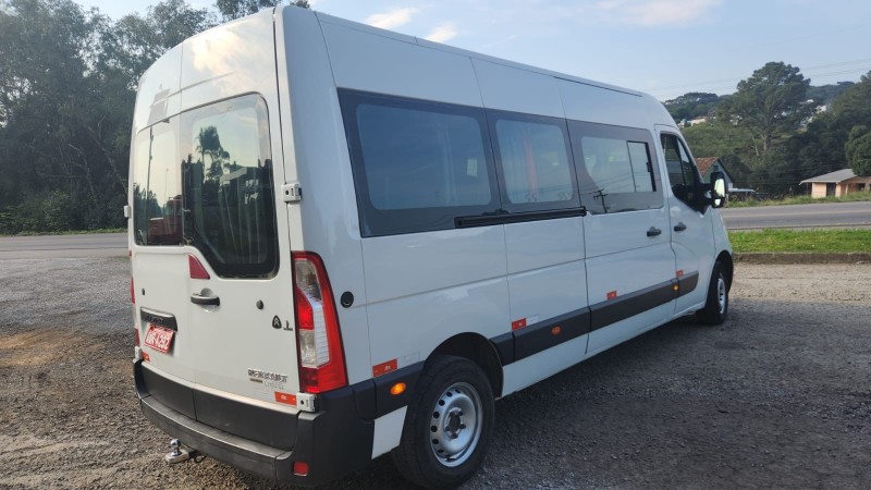 MASTER 2.5 DCI MINIBUS L3H2 16 LUGARES 16V DIESEL 3P MANUAL - 2014 - CAXIAS DO SUL