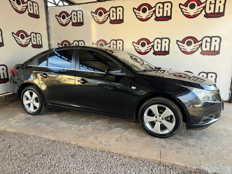 CRUZE 1.8 LT 16V FLEX 4P AUTOMÁTICO - 2014 - IBIRAIARAS