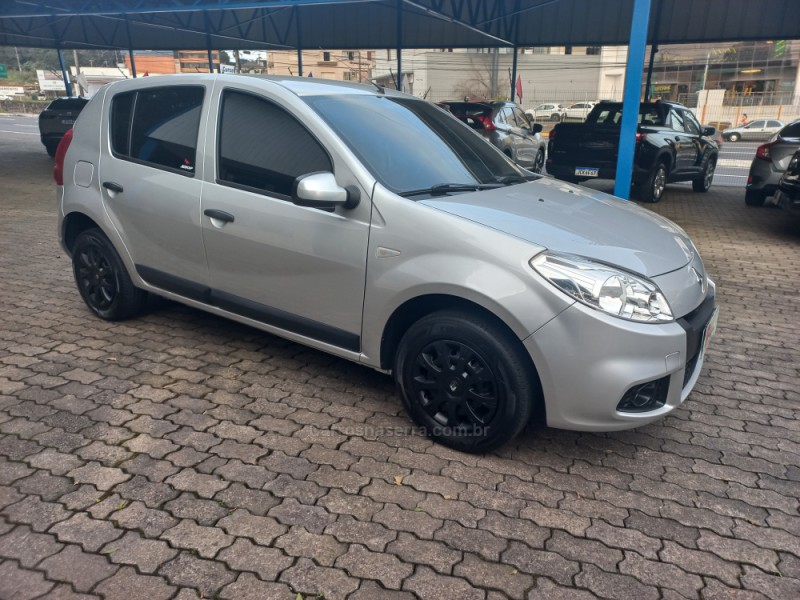 SANDERO 1.0 EXPRESSION 16V FLEX 4P MANUAL - 2013 - CAXIAS DO SUL