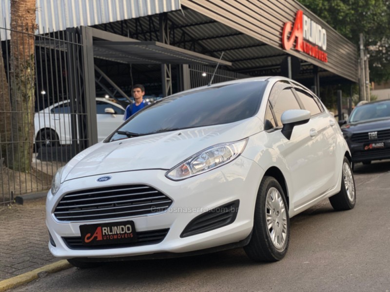 FIESTA 1.5 S HATCH 16V FLEX 4P MANUAL - 2015 - PAROBé