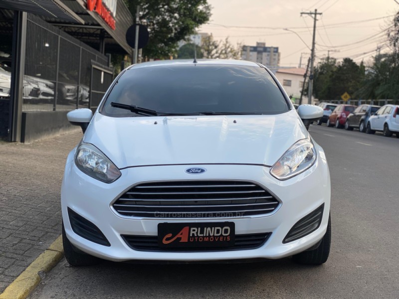 FIESTA 1.5 S HATCH 16V FLEX 4P MANUAL - 2015 - PAROBé