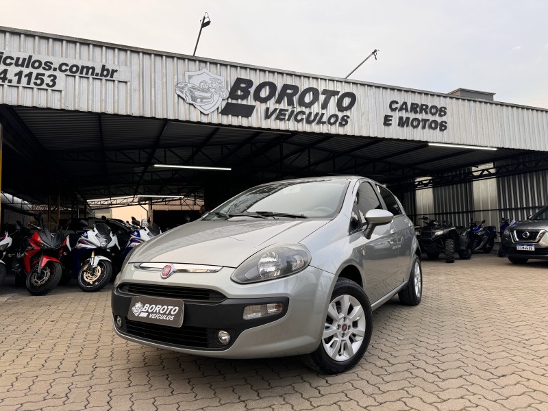 PUNTO 1.4 ATTRACTIVE ITALIA 8V FLEX 4P MANUAL