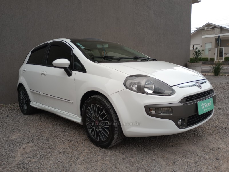 PUNTO 1.8 SPORTING 16V FLEX 4P AUTOMATIZADO - 2013 - FLORES DA CUNHA