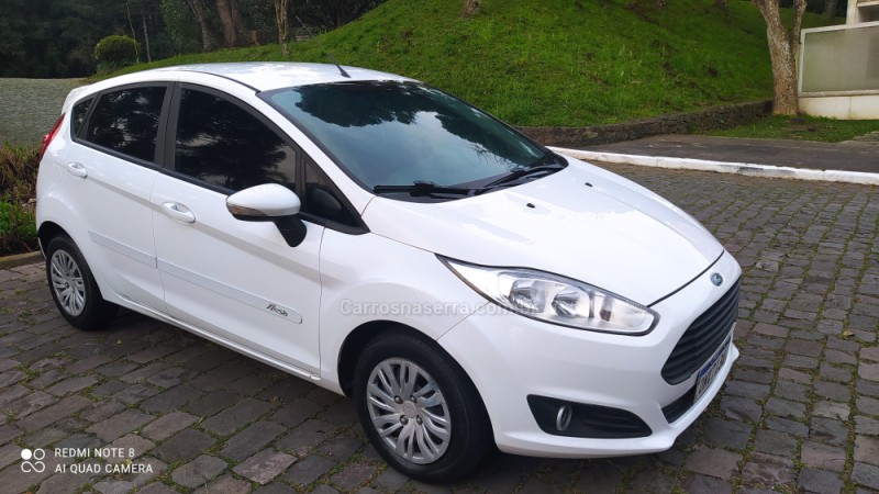 FIESTA 1.6 SE HATCH 16V FLEX 4P AUTOMÁTICO