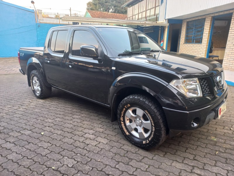 FRONTIER 2.5 XE 4X4 CD TURBO ELETRONIC DIESEL 4P MANUAL - 2011 - CAXIAS DO SUL