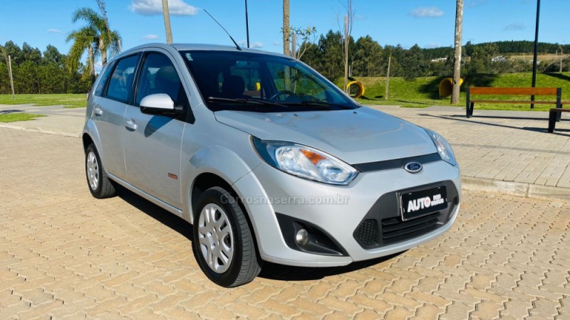 FIESTA 1.6 MPI CLASS HATCH 8V FLEX 4P MANUAL - 2012 - DOIS IRMãOS