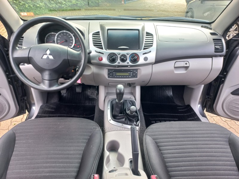 L200 TRITON 3.2 GLS 4X4 CD 16V TURBO INTERCOLER DIESEL 4P MANUAL - 2015 - CAXIAS DO SUL