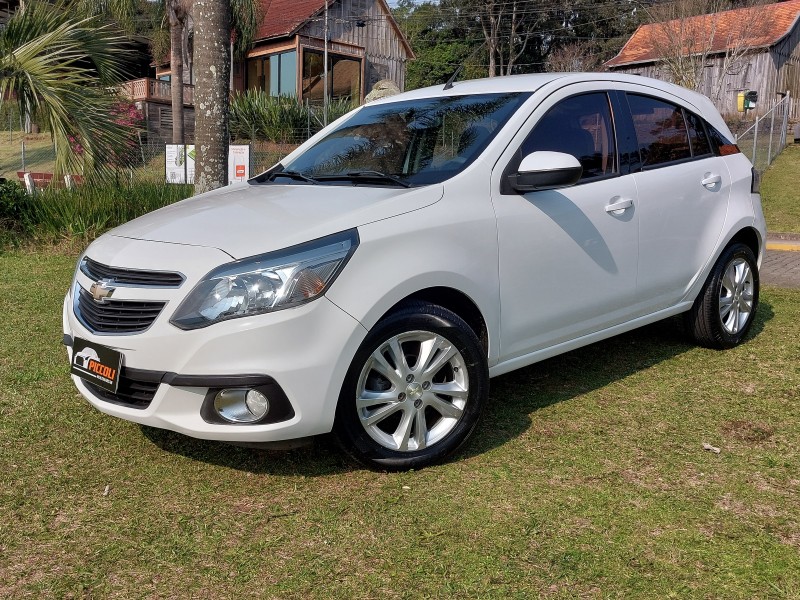 AGILE 1.4 MPFI LTZ 8V FLEX 4P MANUAL - 2014 - CAXIAS DO SUL