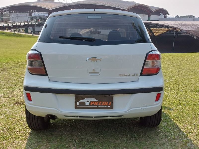 AGILE 1.4 MPFI LTZ 8V FLEX 4P MANUAL - 2014 - CAXIAS DO SUL