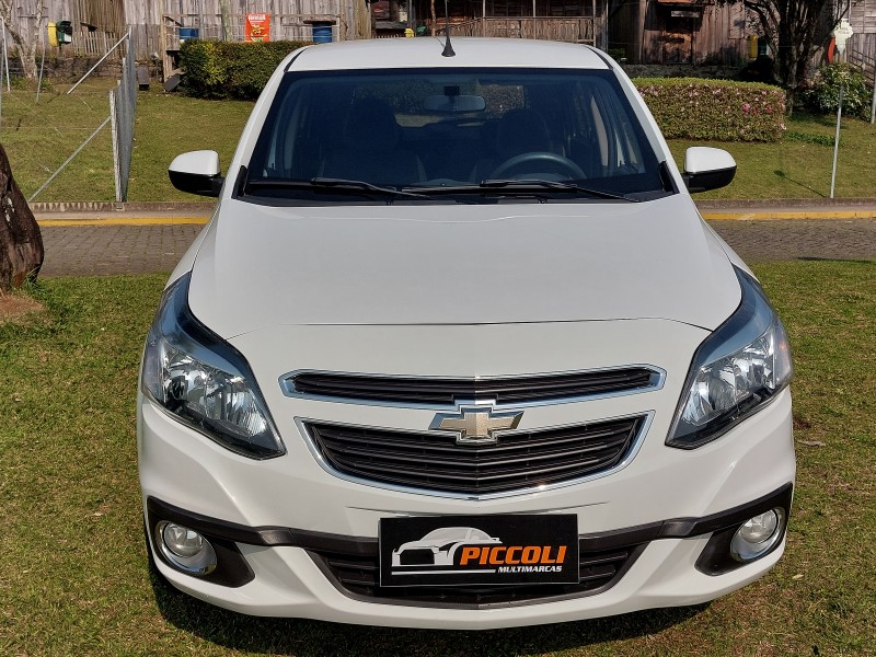 AGILE 1.4 MPFI LTZ 8V FLEX 4P MANUAL - 2014 - CAXIAS DO SUL