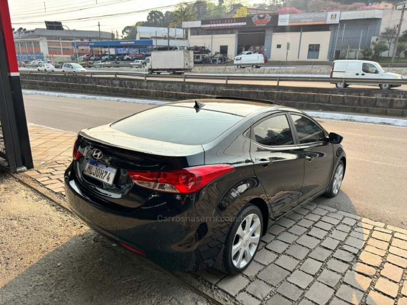 ELANTRA 1.8 GLS 16V GASOLINA 4P AUTOMÁTICO - 2013 - CAXIAS DO SUL