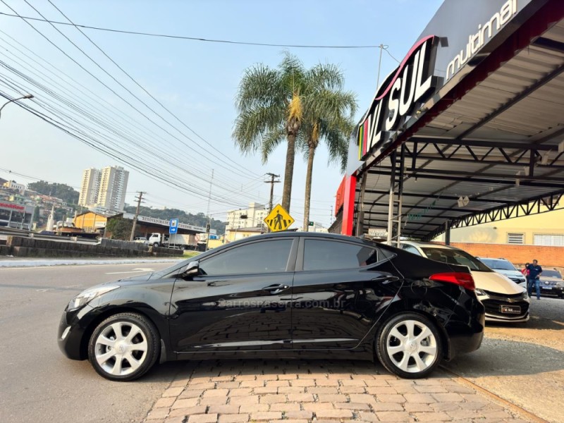 ELANTRA 1.8 GLS 16V GASOLINA 4P AUTOMÁTICO - 2013 - CAXIAS DO SUL