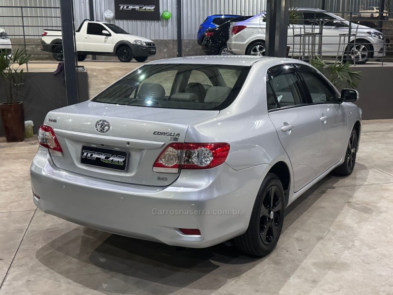 COROLLA 2.0 XEI 16V FLEX 4P AUTOMÁTICO - 2013 - CAMPO BOM