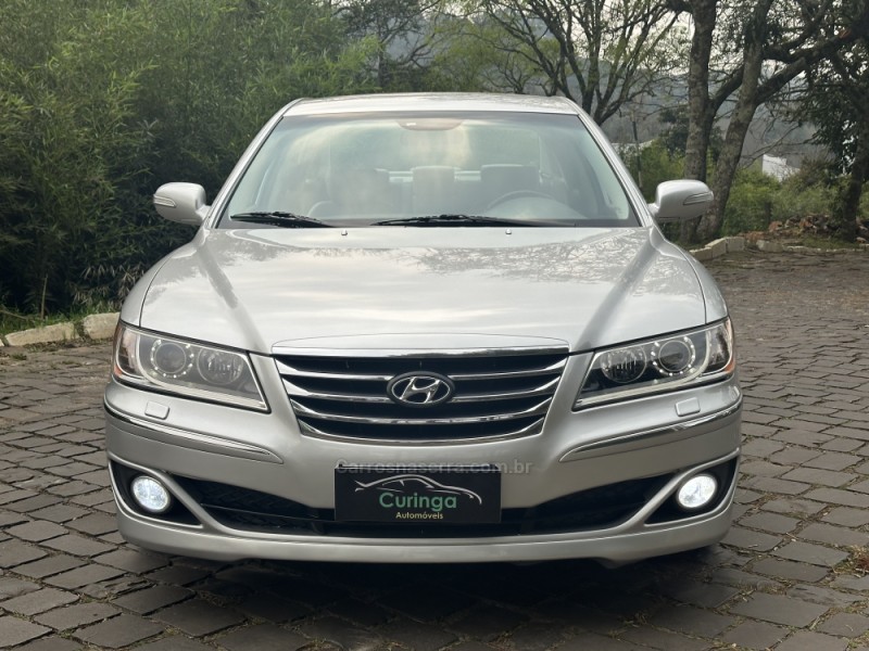 AZERA 3.3 MPFI GLS SEDAN V6 24V GASOLINA 4P AUTOMÁTICO - 2011 - NOVA PRATA