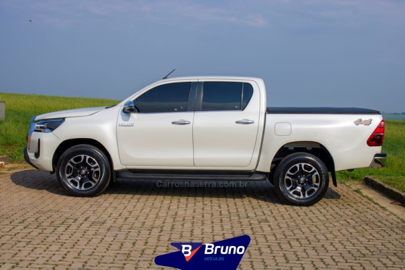 HILUX 2.8 SRX 4X4 CD 16V DIESEL 4P AUTOMÁTICO - 2021 - PALMEIRA DAS MISSõES