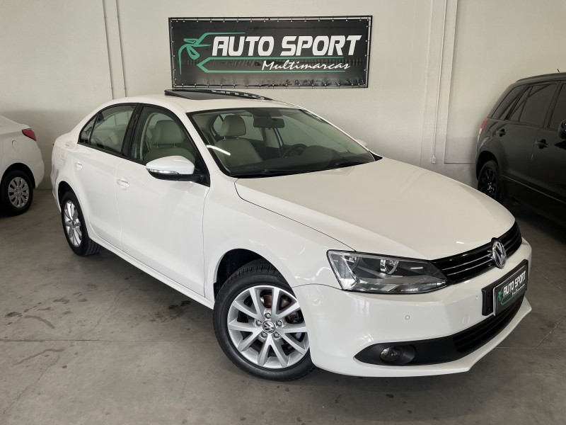 JETTA 2.0 COMFORTLINE FLEX 4P TIPTRONIC - 2012 - CAXIAS DO SUL