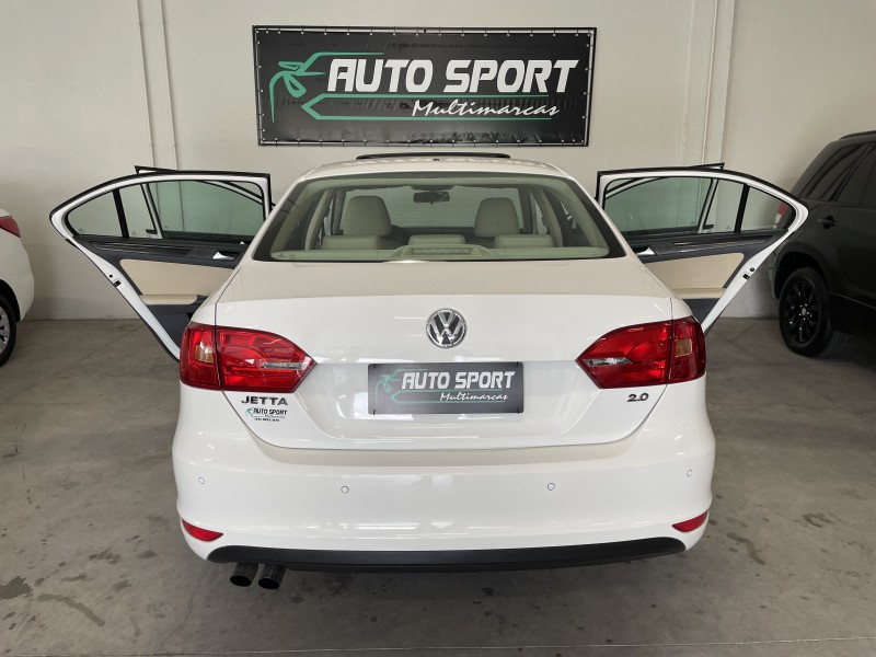 JETTA 2.0 COMFORTLINE FLEX 4P TIPTRONIC - 2012 - CAXIAS DO SUL