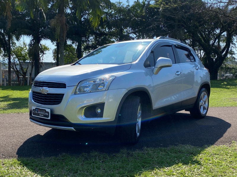 TRACKER 1.8 MPFI LTZ 4X2 16V FLEX 4P AUTOMÁTICO - 2015 - LAJEADO