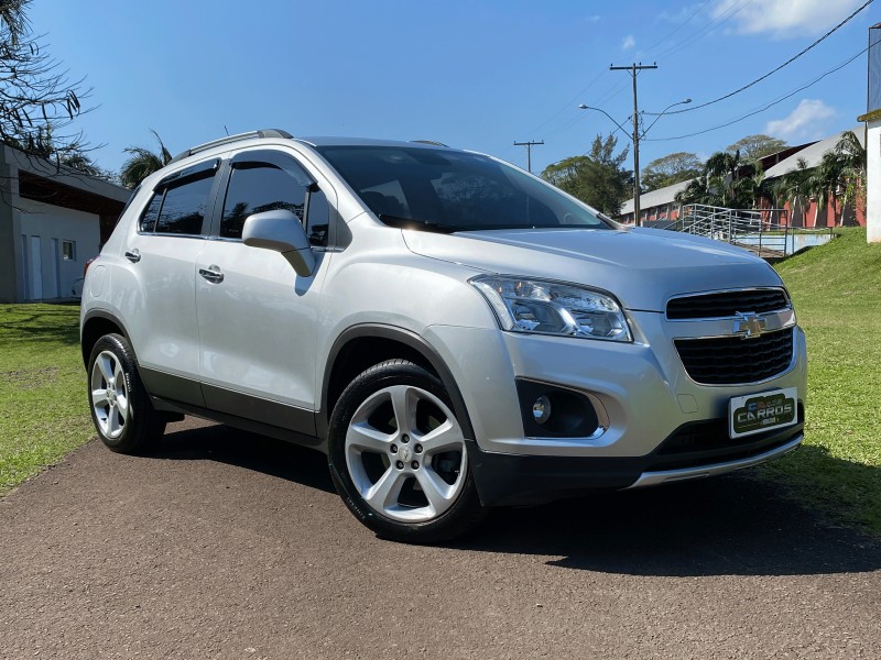 TRACKER 1.8 MPFI LTZ 4X2 16V FLEX 4P AUTOMÁTICO - 2015 - LAJEADO