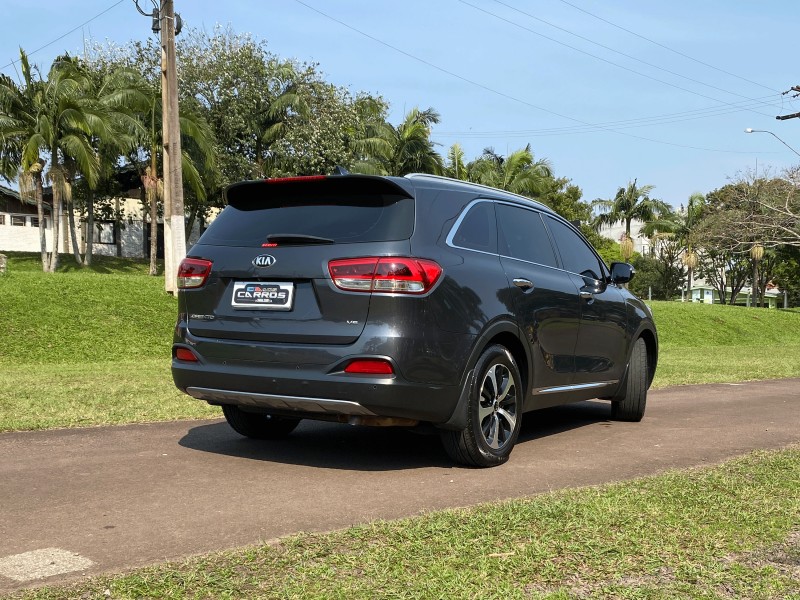 SORENTO 3.3 EX V6 24V GASOLINA 4P 7 LUGARES AUTOMATICO - 2016 - LAJEADO