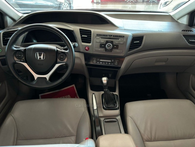 CIVIC 1.8 LXL SE 16V FLEX 4P MANUAL - 2012 - IGREJINHA