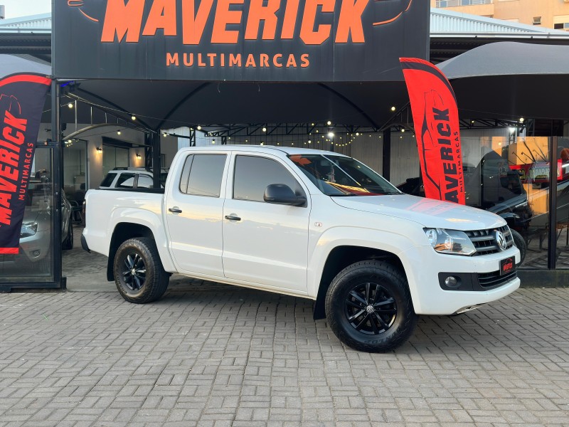 AMAROK 2.0 SE 4X4 CD 16V TURBO INTERCOOLER DIESEL 4P MANUAL - 2016 - LAGOA VERMELHA